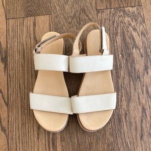 Nisolo Flatform Sandals in Bone - Size 7.5